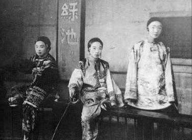 民國北平“八大胡同”的秘密“男扮女裝”接客 民國北平“八大胡同”的秘密“男扮女裝”接客