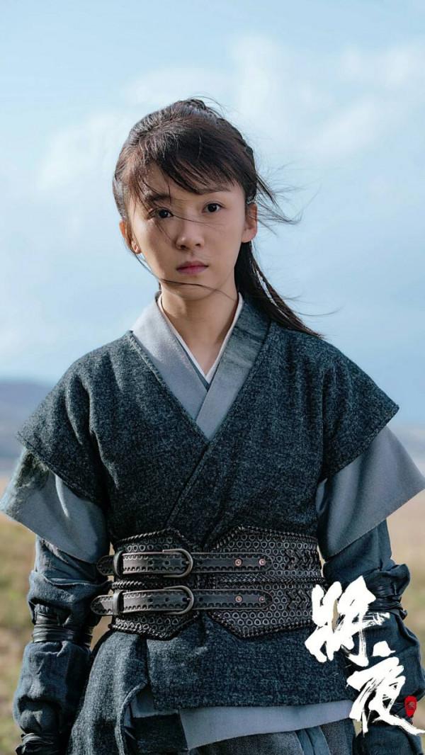 “清純校花”宋伊人：出道多年不溫不火，如今被傳背後有人撐腰