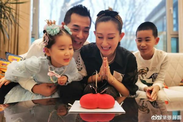 趙文卓太太終於坐不住了 趙文卓太太終於坐不住了