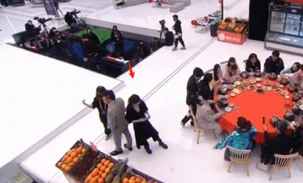 被逼問擦邊球問題，買不起奢侈品被甩&hellip;&hellip;明星不紅的時候有多慘？