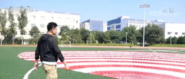 保證神舟飛船安全著陸的這頂大“傘”有哪些神奇本領？