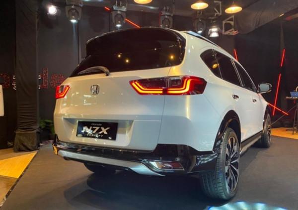 結合SUV+MPV,本田海外推出了BR-V,引入國內估計會大賣 結合SUV+MPV,本田海外推出了BR-V,引入國內估計會大賣