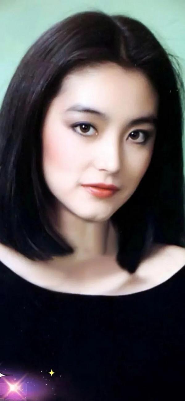 “童年女神”林青霞到底有多美？（多圖）