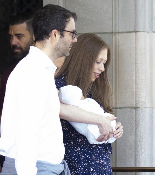 希拉里41歲的女兒：30歲結婚有3個孩子，18歲面對父親醜聞受打擊