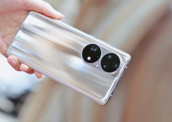 安卓旗艦買華為、小米還是OV？聽完手機店老闆的分析，不再糾結了