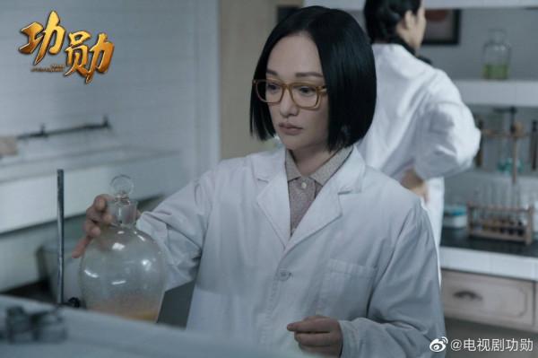 屠呦呦、袁隆平……八個故事,太多細節丨揭秘《功勳》 屠呦呦、袁隆平……八個故事,太多細節丨揭秘《功勳》