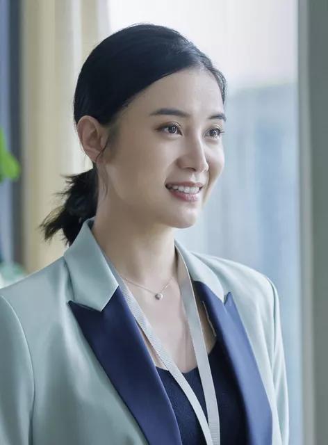 宋佳絕美圖片