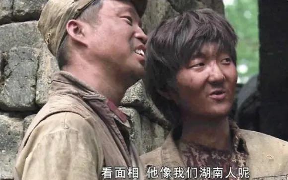 小鮮肉們請不要矯揉做作，看看《我的團長我的團》，這才是演員