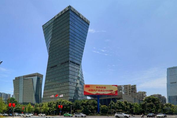 中國十大衛視總部——央視與鳳凰設計超前,芒果臺未來將建超高層 中國十大衛視總部——央視與鳳凰設計超前,芒果臺未來將建超高層