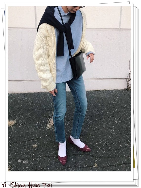 淺藍色針織衫的27種搭配圖例!用冷色調穿出輕熟高雅的感覺 淺藍色針織衫的27種搭配圖例!用冷色調穿出輕熟高雅的感覺