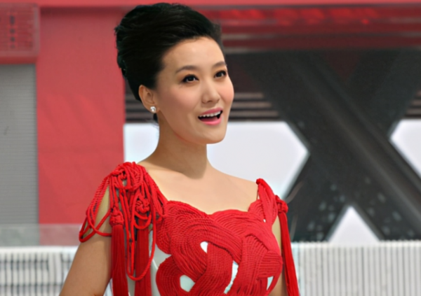 6次獻唱奧運12年登春晚,嫁給鄧中翰後,為何譚晶銷聲匿跡? 6次獻唱奧運12年登春晚,嫁給鄧中翰後,為何譚晶銷聲匿跡?