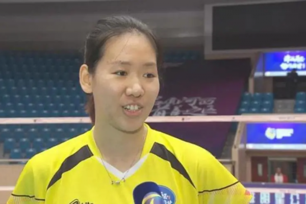 女排又一天才小將崛起，身高1米97，未來有望成李盈瑩最佳助手