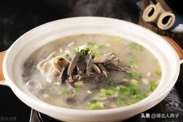 內蒙古最出名的11道名菜,全是“硬菜”,你都吃過幾道呢? 內蒙古最出名的11道名菜,全是“硬菜”,你都吃過幾道呢?