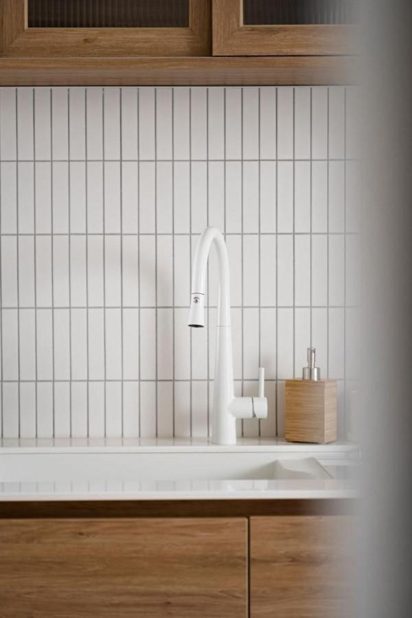 獨居98㎡的韓國小姐姐：堅持自律生活，只留一間臥室，每週斷舍離