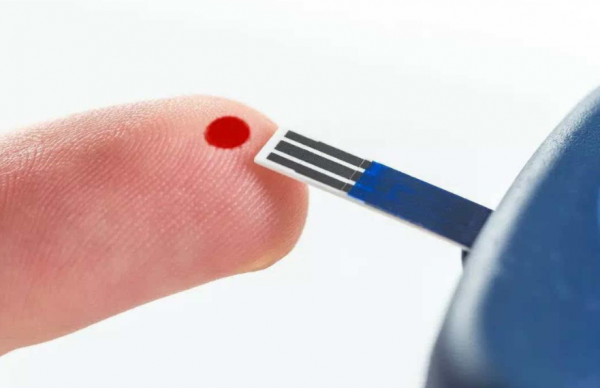 一餓就&OpenCurlyDoubleQuote;心慌、手抖、無力&rdquo;，這是啥情況？是低血糖嗎？