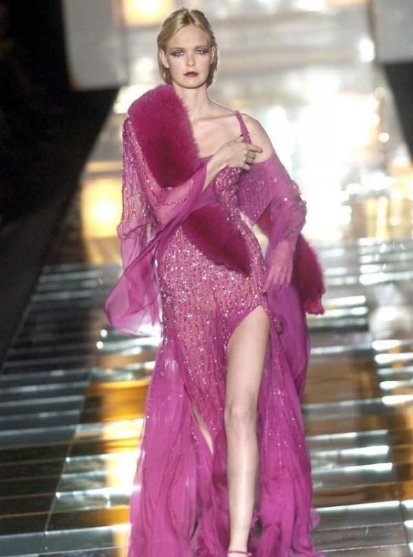 維密卡神的驚豔四座耀眼奪目