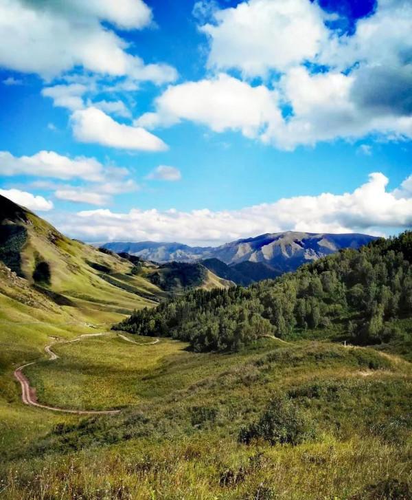大美新疆自駕遊——到夏爾希裡感受風景如畫 大美新疆自駕遊——到夏爾希裡感受風景如畫