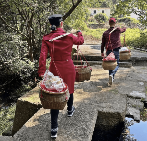 9個明星家庭慶元宵：有的曬娃有的撒狗糧，做谷愛凌同款韭菜盒子
