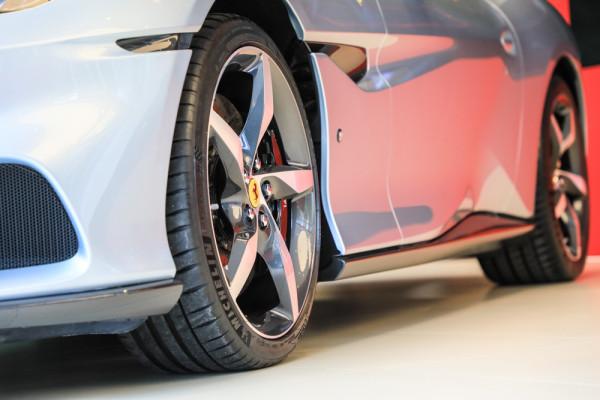 全國就一臺!實拍法拉利最便宜的敞篷跑車Portofino M 全國就一臺!實拍法拉利最便宜的敞篷跑車Portofino M