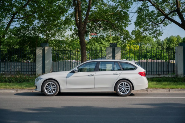 國內久久停更，盼望不如先享——寶馬3系旅行