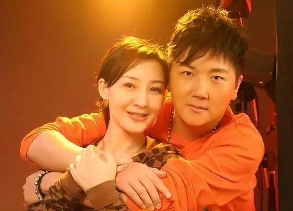 離婚13年後，再看買紅妹、孫楠的各自境遇，夫妻差距一目瞭然