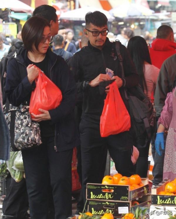 TVB男藝人吳家樂罕見曬夫妻恩愛合影慶祝結婚16週年
