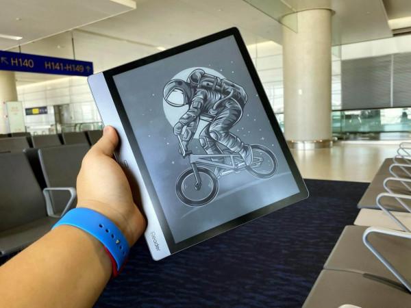 有了iPad Pro，為什麼我又買了智慧本電子書？