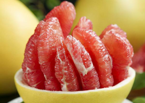 吃完降壓藥後，可以吃柚子嗎？醫生提醒：應牢記降壓藥3&OpenCurlyDoubleQuote;禁忌&rdquo;