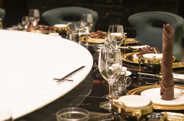 為什麼國外民眾對新冠疫情不當回事？原來他們這些想法和我們不同