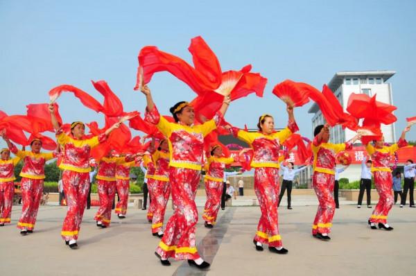 融創邀你回「家」過年，看煙火、賞雪景，盡享五湖四海中國年&period;&period;&period;&period;&period;&period;