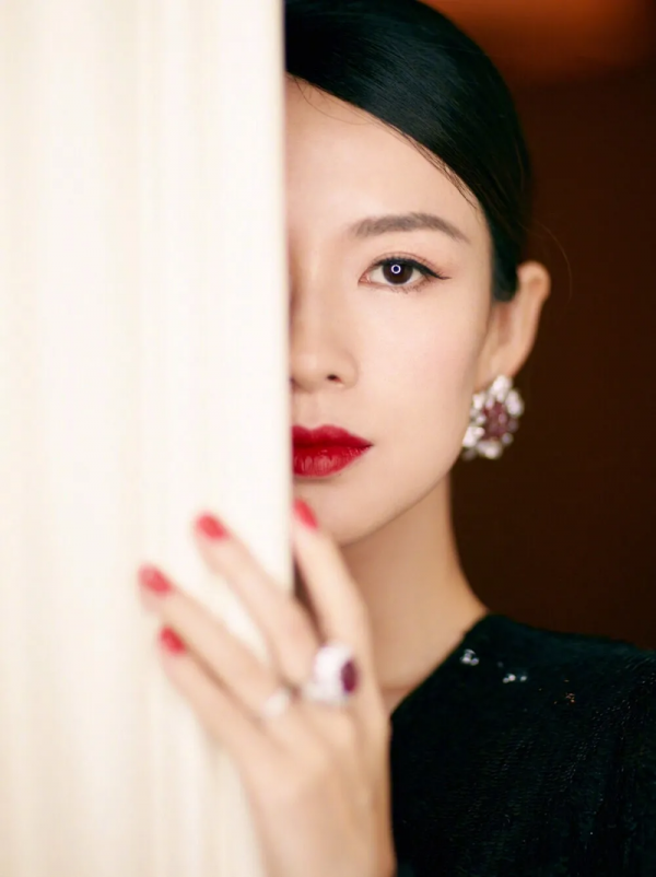 分居實錘！楊丞琳李榮浩再傳婚變？其實，我們都被騙了....