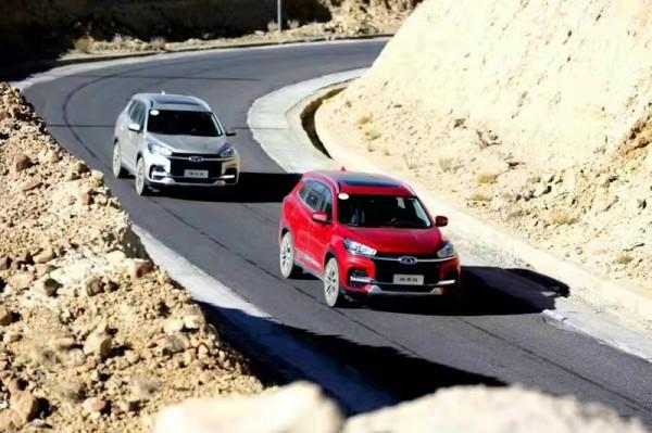 瑞虎8絕塵而上，盡享絕美風光！