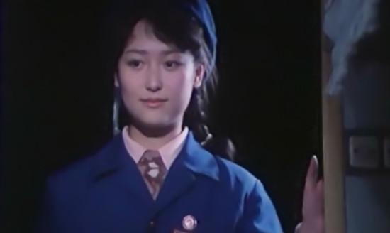 三十年前紅遍廣東的《情滿珠江》女主角，58歲的她依舊十分優雅