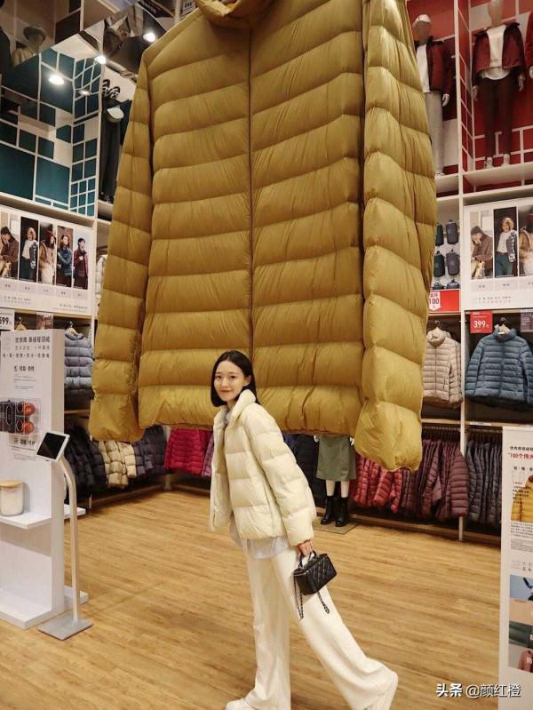 冬天穿衣不止有深色調,想要“衣”鳴驚人的話,就選擇奶白色系 冬天穿衣不止有深色調,想要“衣”鳴驚人的話,就選擇奶白色系