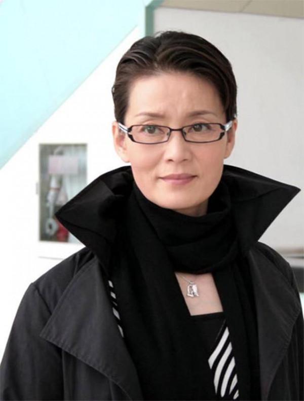 影后潘虹:離婚35年不戀愛,公然喊話思念前夫,她到底在追求什麼 影后潘虹:離婚35年不戀愛,公然喊話思念前夫,她到底在追求什麼