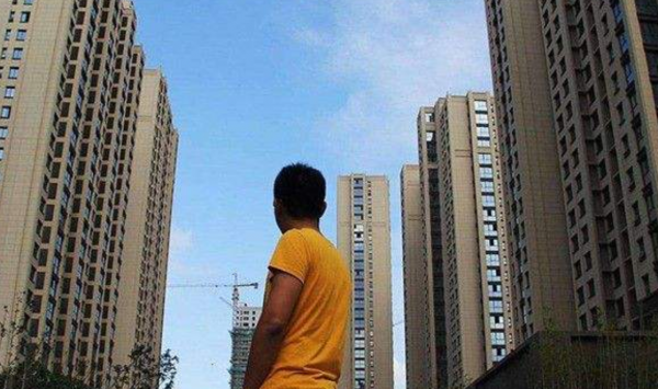 專家建議：現在不要輕易買房，因為農民還是買不起