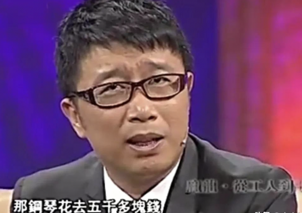 靠一首歌賺了2.4億，從爆火到無人問津，龐龍究竟哪一步走錯了？