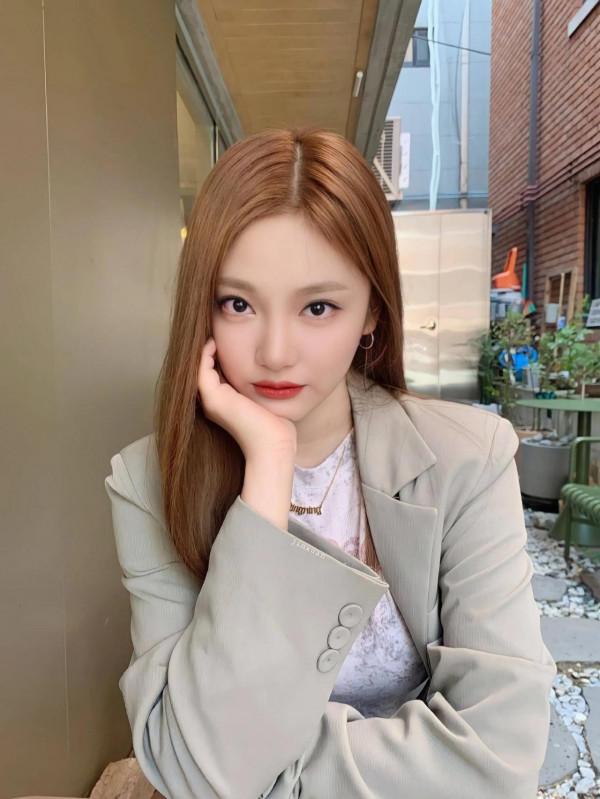 2021最美百大面孔，中國面孔僅6張，迪麗熱巴58