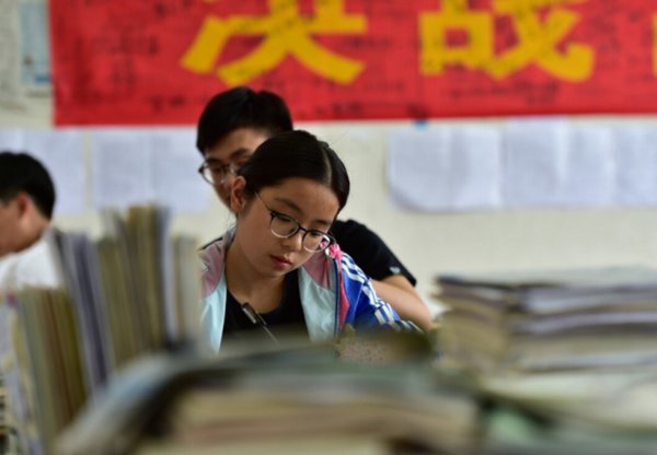 &OpenCurlyDoubleQuote;最牛大專生&rdquo;曹曉潔，高考385分上技校，畢業被3家跨國公司爭搶