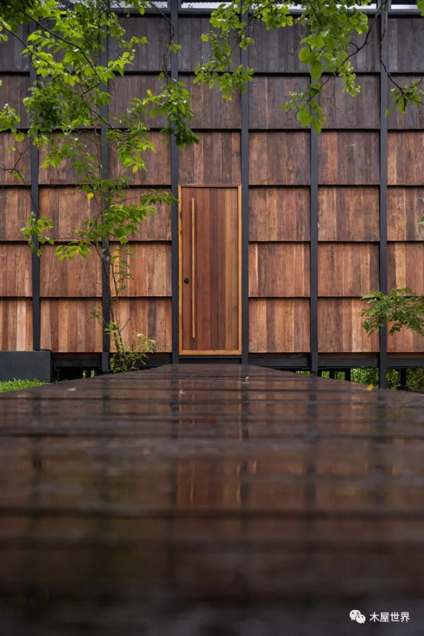 理想主義風，清邁“木與山”小屋宅