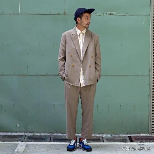 今年秋季一起來做位質感型男!5款實用上身單品凹出帥氣日常穿搭 今年秋季一起來做位質感型男!5款實用上身單品凹出帥氣日常穿搭