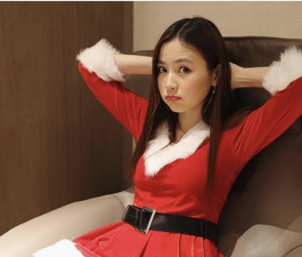 擔心!30歲著名歌手入院接受脊椎腫瘤切除手術,不排除會是惡性瘤 擔心!30歲著名歌手入院接受脊椎腫瘤切除手術,不排除會是惡性瘤