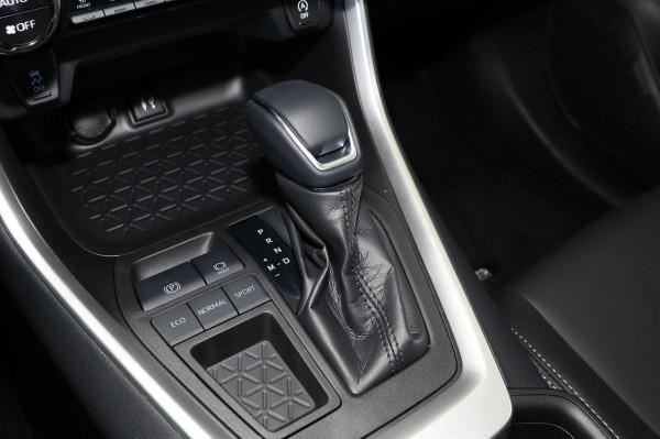 點評廣汽豐田威蘭達，入門配置高、四驅門檻低