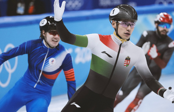 劉少昂奪冠落淚！擁抱中國恩師，劉少林豎大拇指，為弟弟喝彩