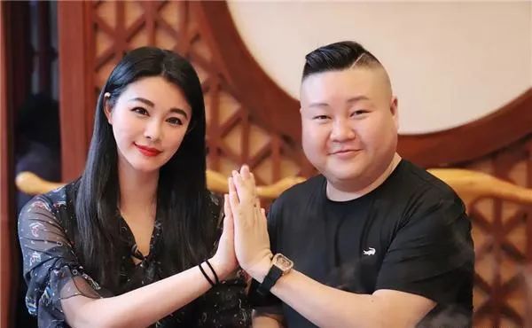 8位“巖女郎”今昔對比,有人依舊炙手可熱,有人嫁豪門又離婚 8位“巖女郎”今昔對比,有人依舊炙手可熱,有人嫁豪門又離婚