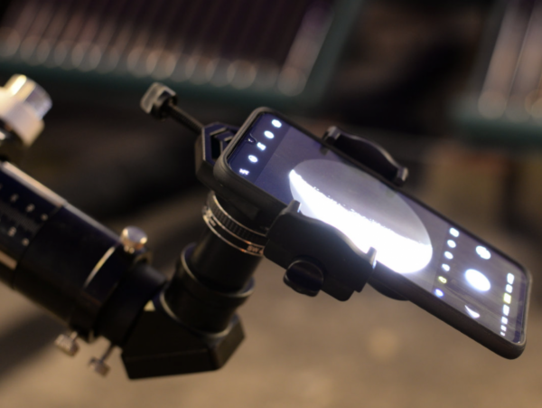 手機都能拍月亮了？華為拍月亮專利要授權，還是智慧PS麼？