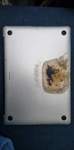 蘋果MacBook Pro家中自燃 使用者受輕傷 蘋果MacBook Pro家中自燃 使用者受輕傷