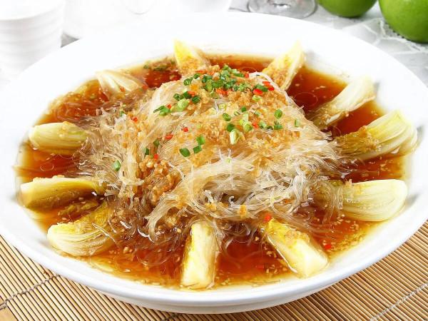 除夕年夜飯，8道蒸菜別錯過，好吃好看寓意好，為虎年討個好彩頭