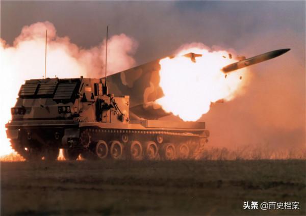 “約巴龍”世界最猛火箭炮,齊射240發火箭彈,可覆蓋30平方公里 “約巴龍”世界最猛火箭炮,齊射240發火箭彈,可覆蓋30平方公里