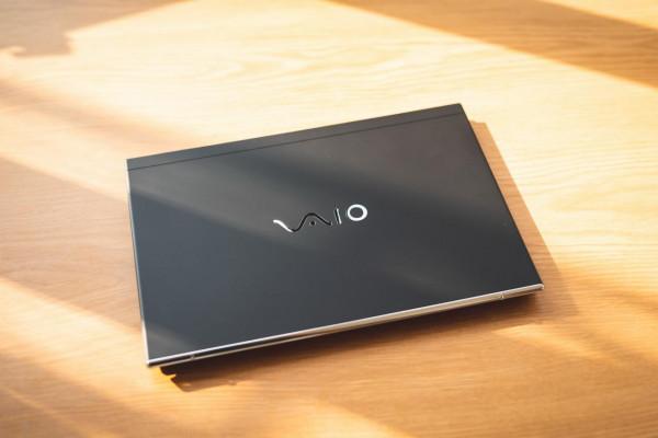 如何在星巴克氣氛組脫穎而出？VAIO SX14 2022版輕薄本評測